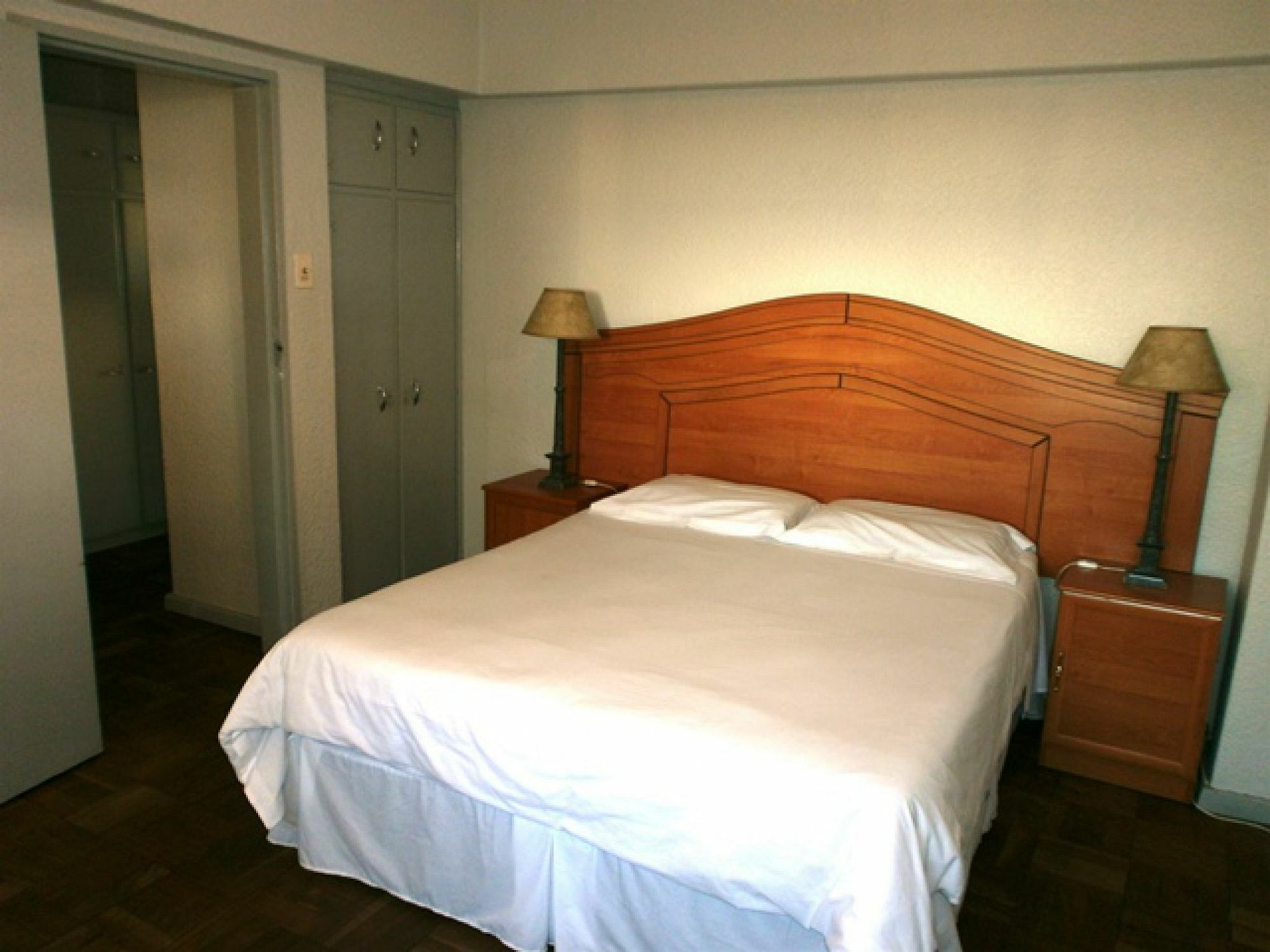 Vicmor Court 35 - Cape Town
